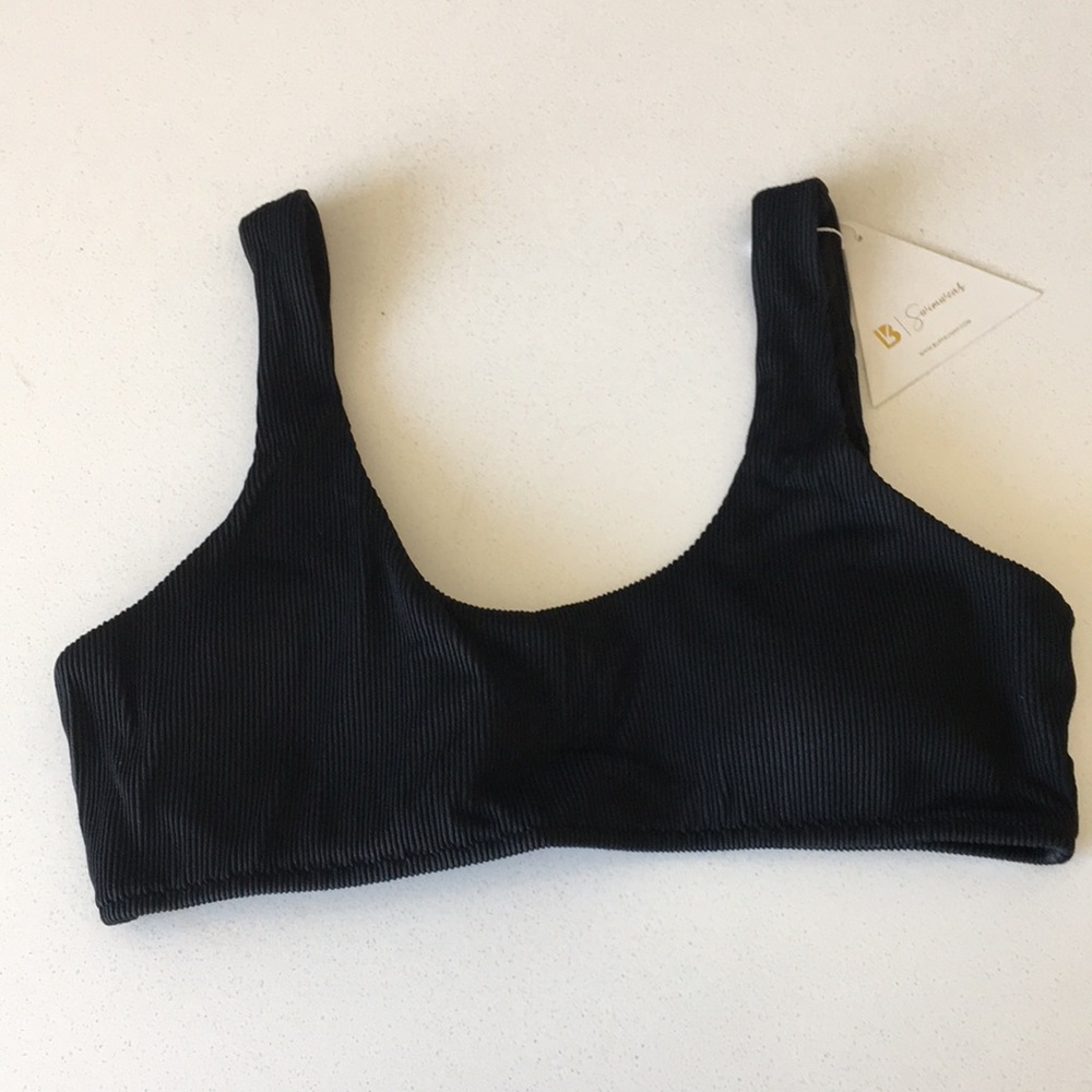 BuffBunny Black Ribbed Scoop Bikini Top